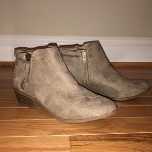Mossimo Rita Ankle Bootie Size 7